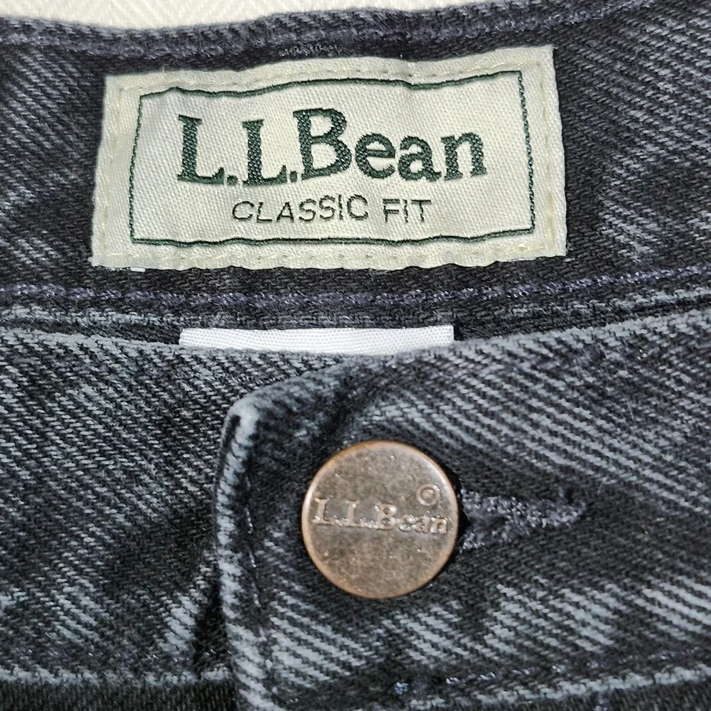 LL Bean Mens Classic Fit Jeans 36x36 Faded Black Acid Wash Straight Leg Cotton